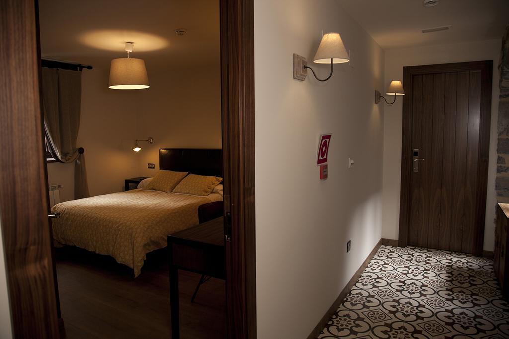 Hostel-Albergue Monte Perdido Torla Phòng bức ảnh